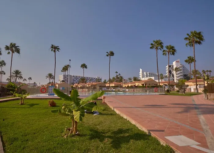 Santa Fe En Centro De Playa Del Inglés Appartamento *